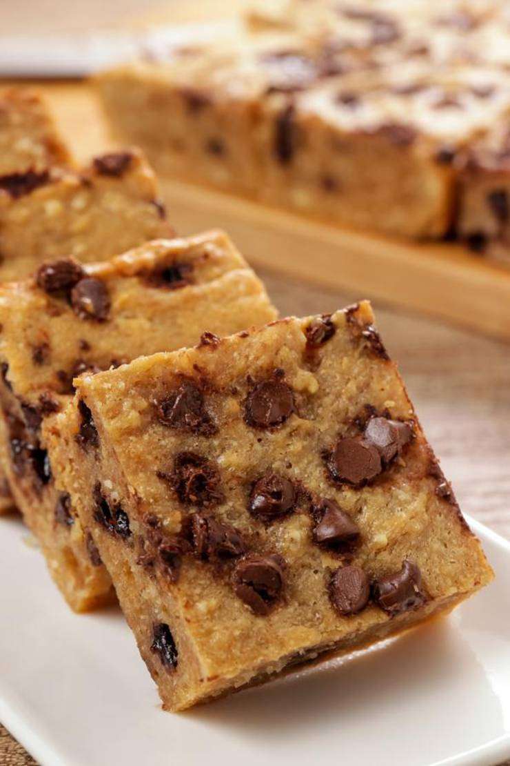 5 Ingredient Keto Brownies  BEST Chocolate Chip Brownie  Easy NO ...