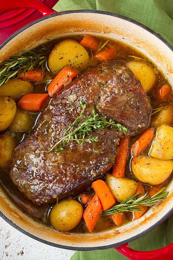 75 Cheap &  Easy Slow Cooker Recipes