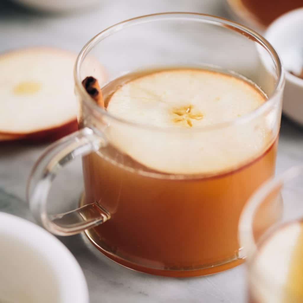 Apple Cider Hot Toddy Cocktail