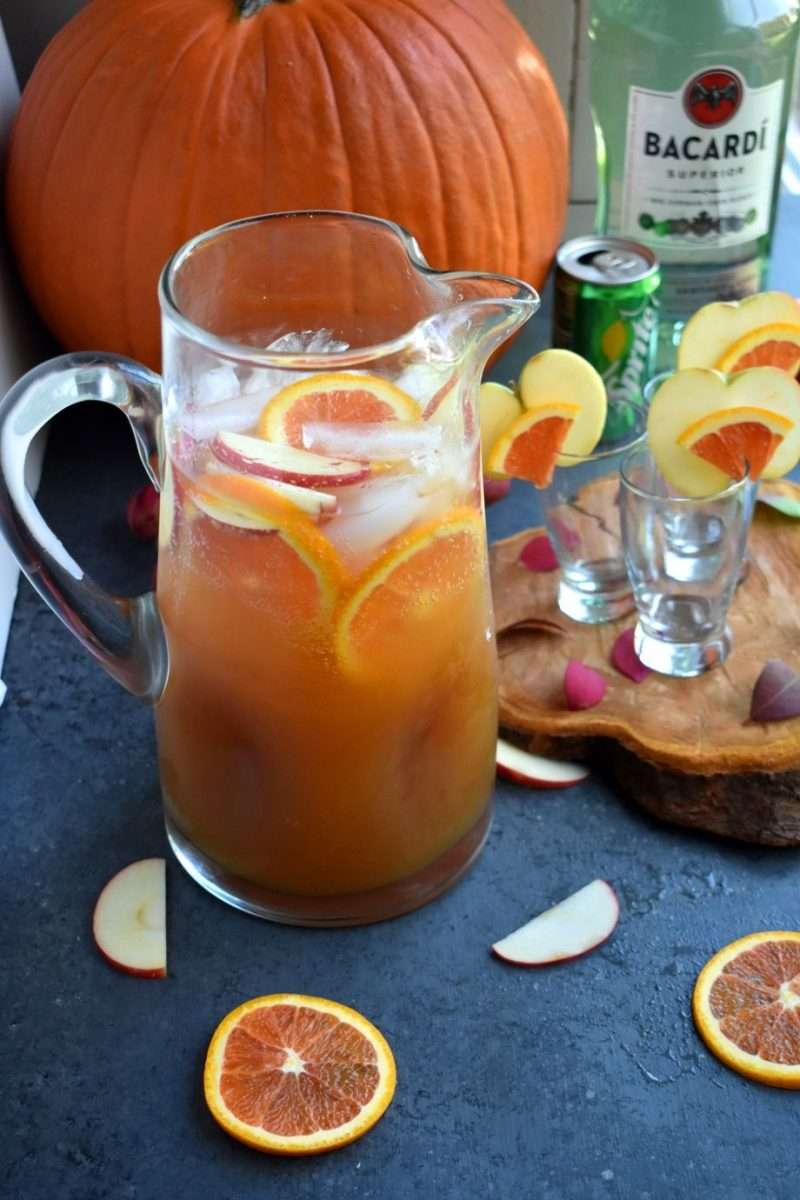 Apple Cider Rum Punch is the perfect easy cocktail with fresh apple ...