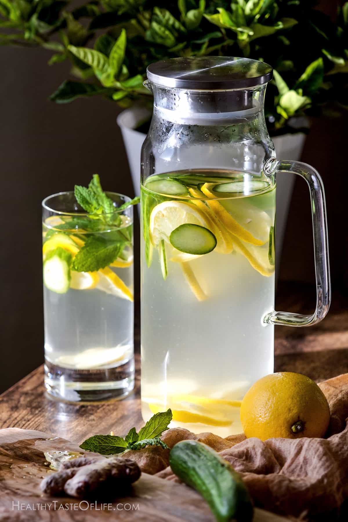 cucumber lemon ginger water for weight loss