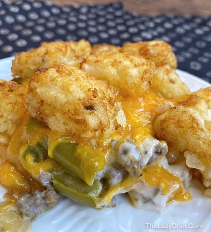 Easy Cheesy Tater Tot Casserole With Ground Beef (Easy Dinner Recipe!)