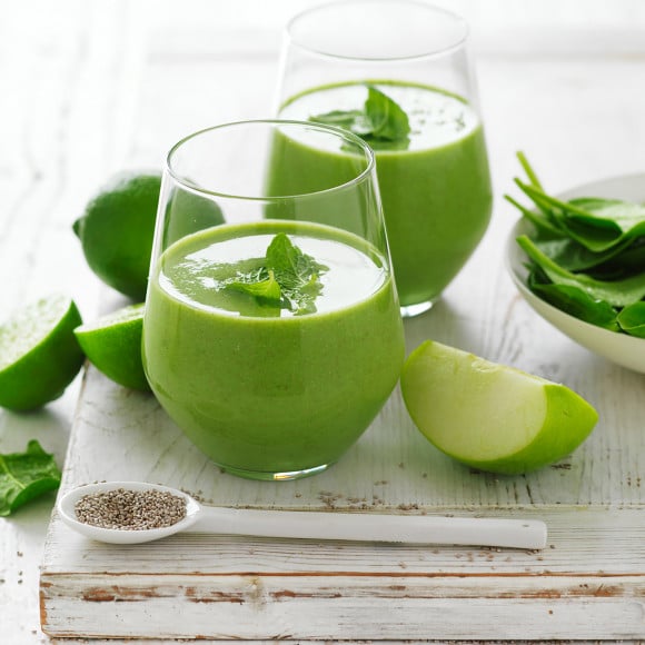 Green Apple, Spinach and Mint Smoothie Recipe