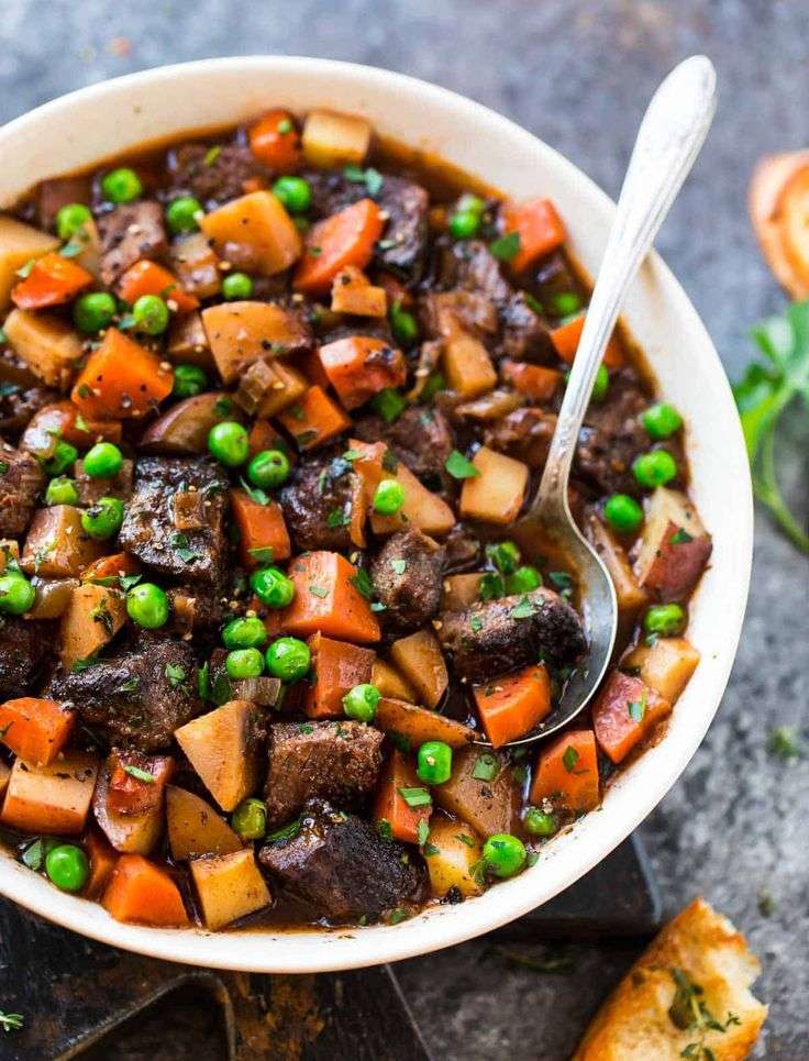 Healthy Crock Pot Beef Stew. Thick, simple, and delicious ...