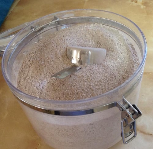 Homemade Bulk Hot Cocoa Mix Recipe