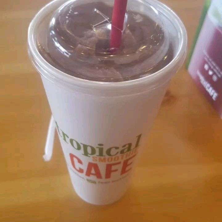 Oh soooooo good! I LOVE Tropical Smoothie Cafe! The peanut butter cup ...