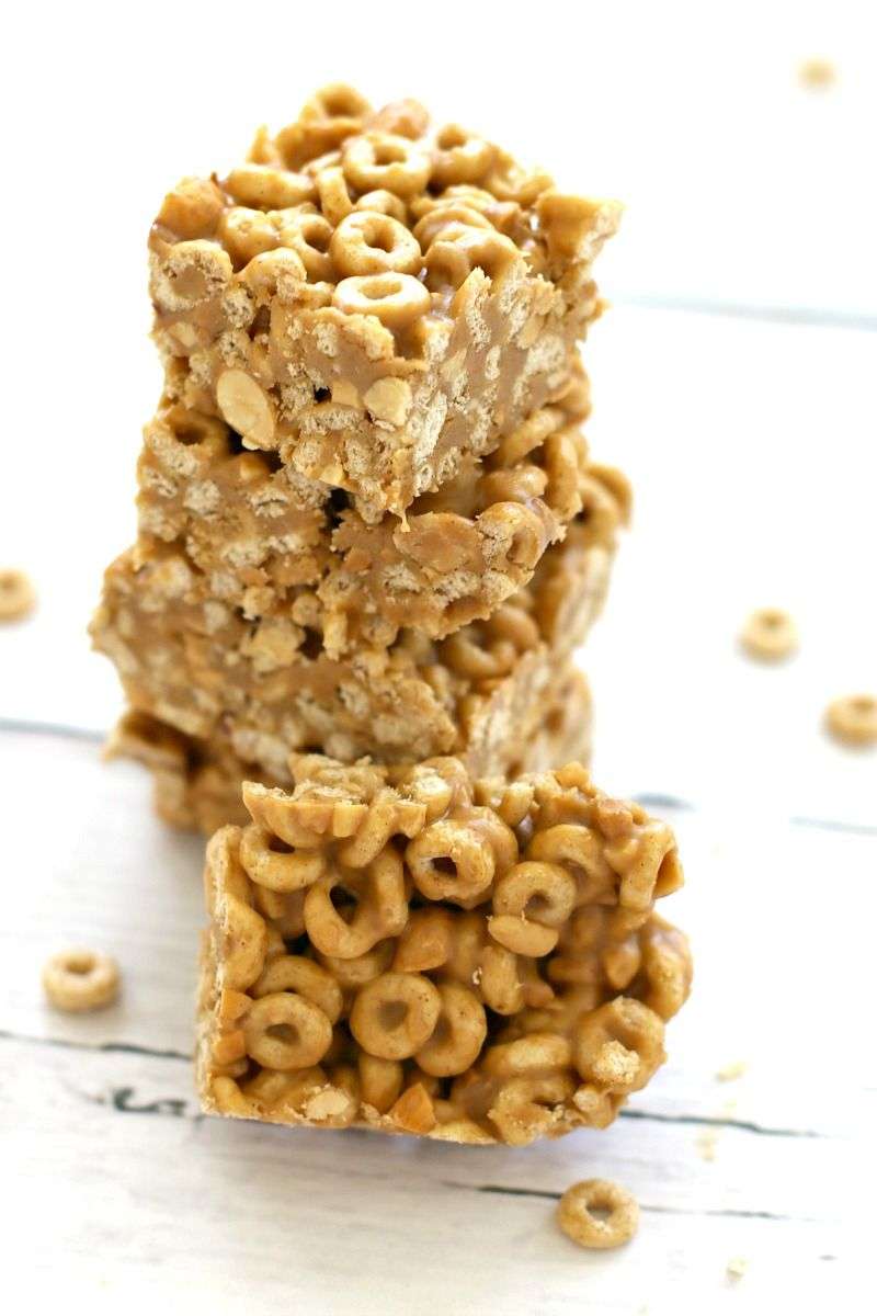 Peanut butter and Honey Cheerio Bar recipe perfect for on the go ...