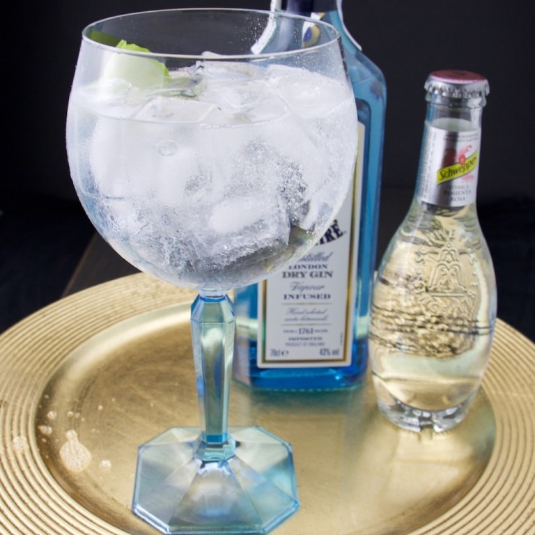 Pink pepper Gin Tonic â The FoodOlic recipes