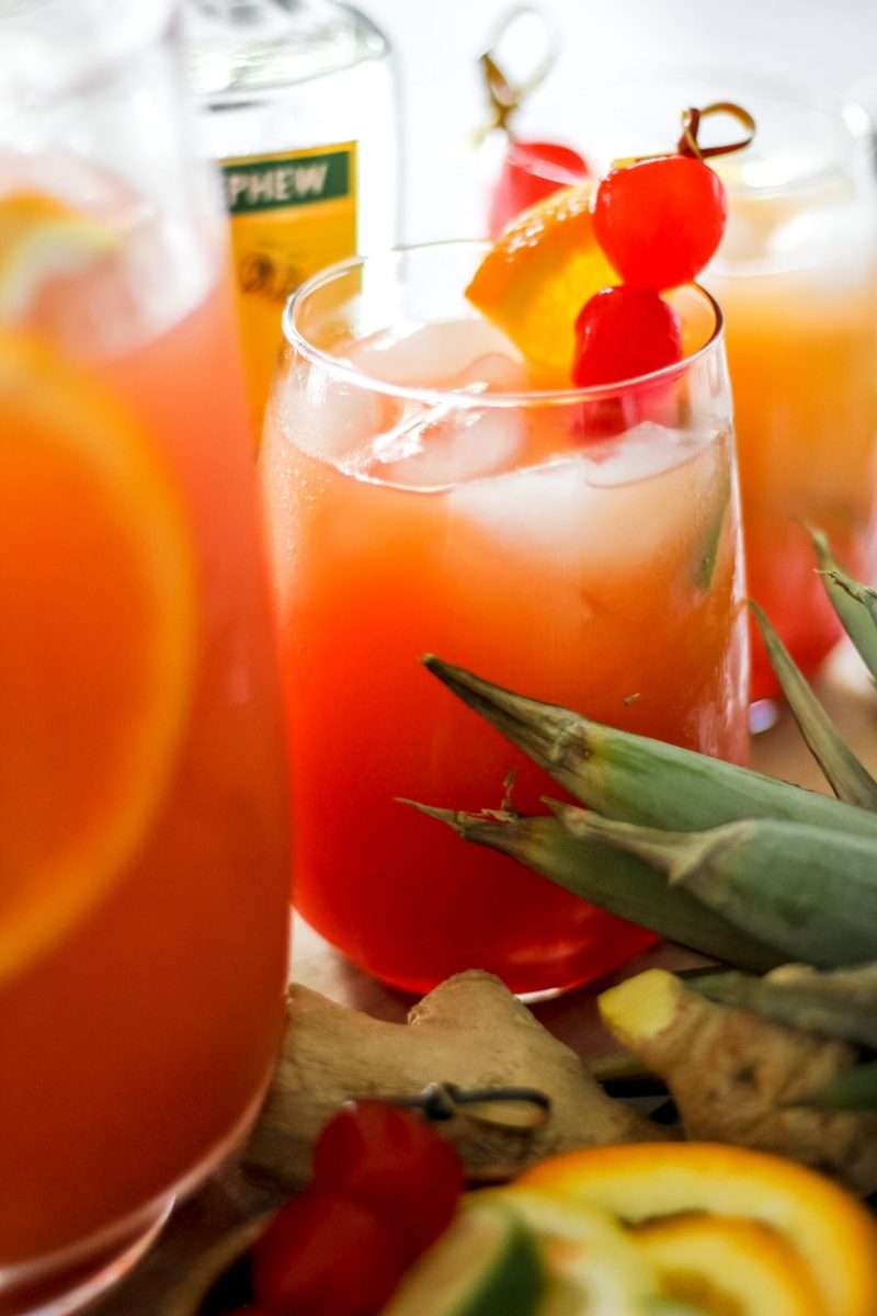 Tropical Rum Punch (+ Non